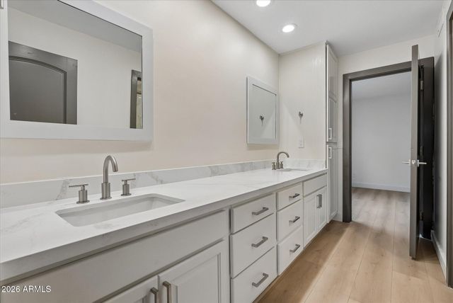11965 E LARKSPUR Drive, Scottsdale, AZ 85259