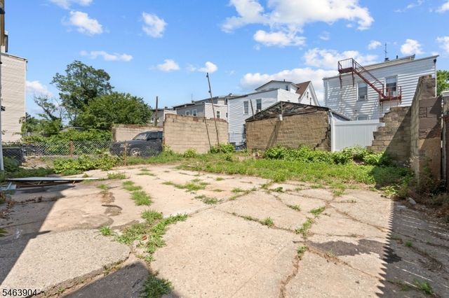278 Wainwright St, Newark City, NJ 07112