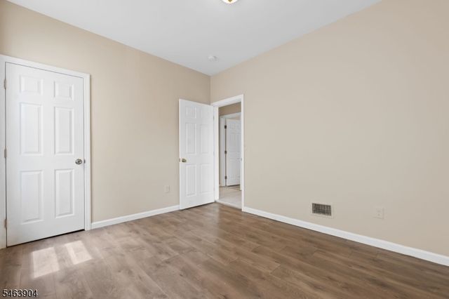 278 Wainwright St, Newark City, NJ 07112