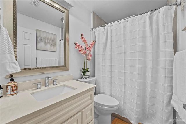 7411 E Texas Road, Edinburg, TX 78542