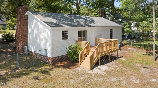 5109 Briarwood Drive, Sanford, NC 27332