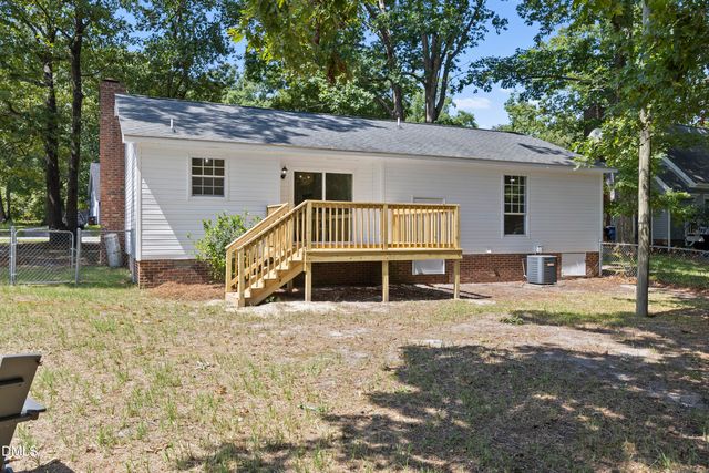 5109 Briarwood Drive, Sanford, NC 27332