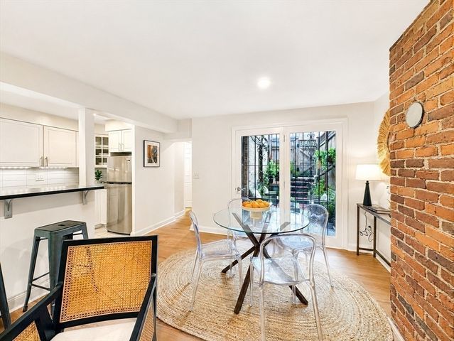 16 Claremont Park 1, Boston, MA 02118