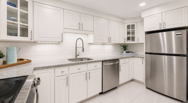 16 Claremont Park 1, Boston, MA 02118