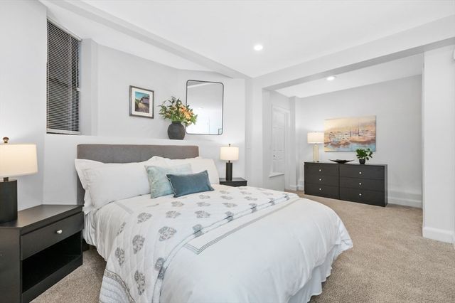 16 Claremont Park 1, Boston, MA 02118