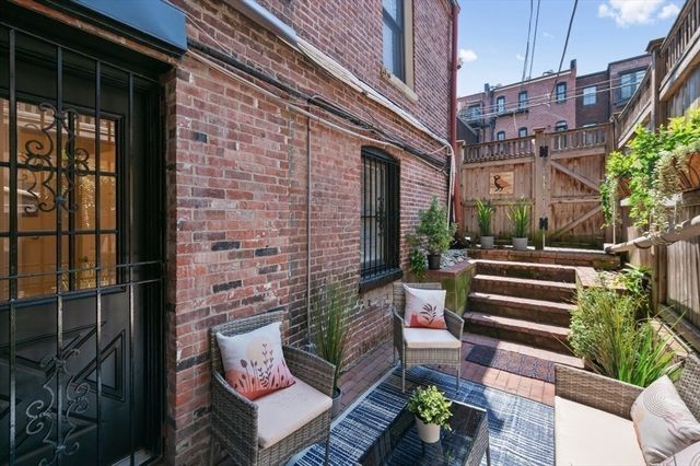 16 Claremont Park 1, Boston, MA 02118