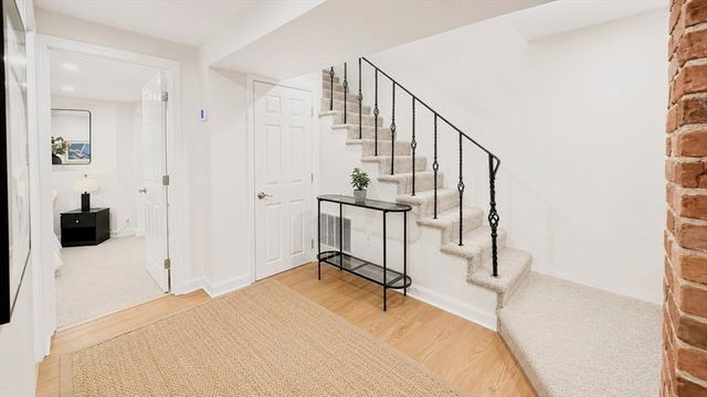 16 Claremont Park 1, Boston, MA 02118