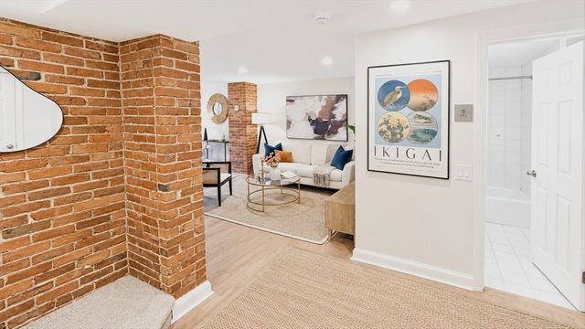 16 Claremont Park 1, Boston, MA 02118