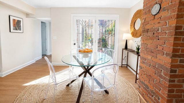 16 Claremont Park 1, Boston, MA 02118