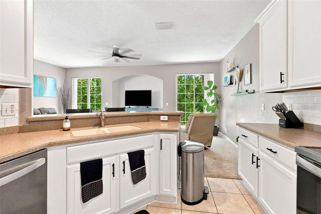 8421 SHALLOW CREEK COURT, New Port Richey, FL 34653