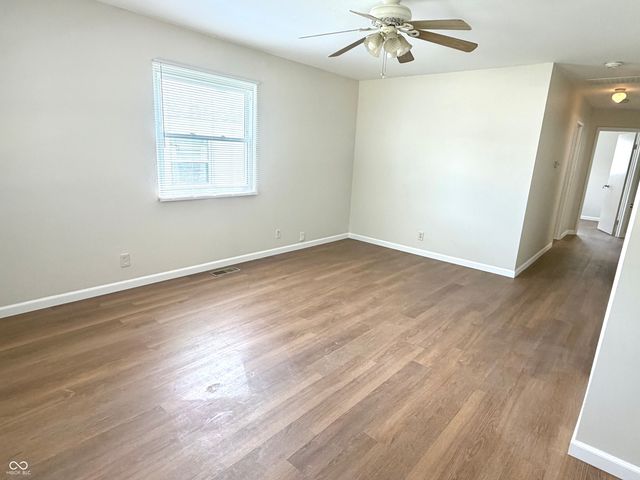 208 N 5th Avenue, Beech Grove, IN 46107