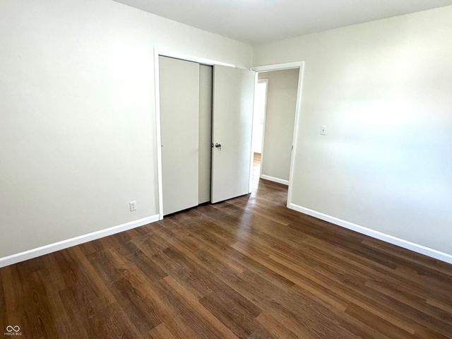208 N 5th Avenue, Beech Grove, IN 46107