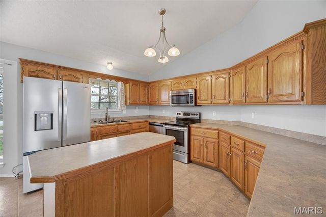 20235 Harlequin Lane, Dixon, MO 65459