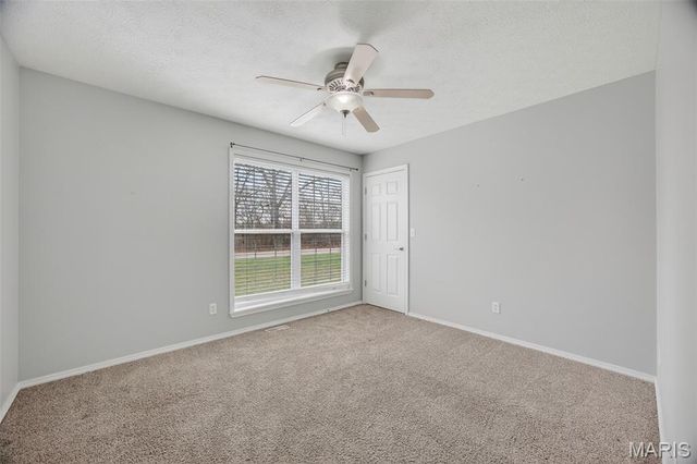 20235 Harlequin Lane, Dixon, MO 65459