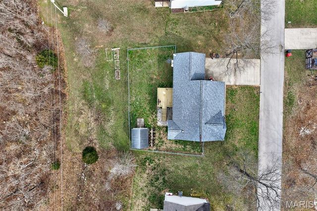 20235 Harlequin Lane, Dixon, MO 65459