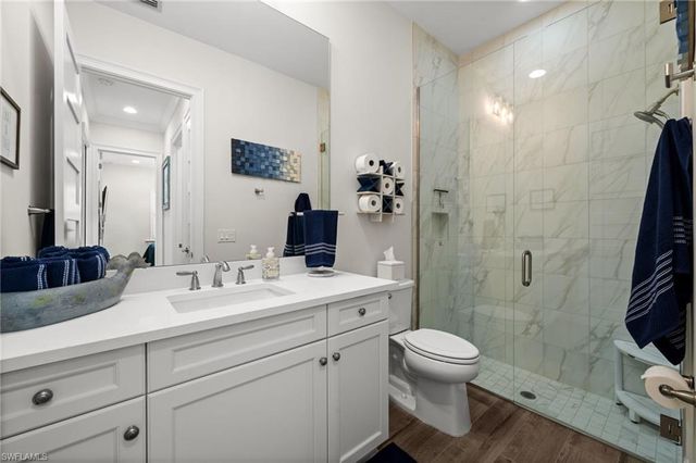 8821 Yucatan CT, Naples, FL 34112