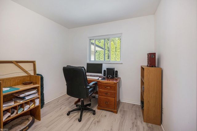 28585 Pratt Road, Richmond Twp, MI 48062