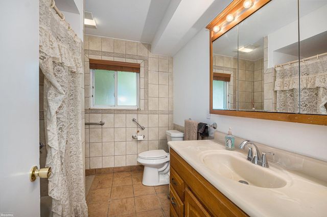 28585 Pratt Road, Richmond Twp, MI 48062