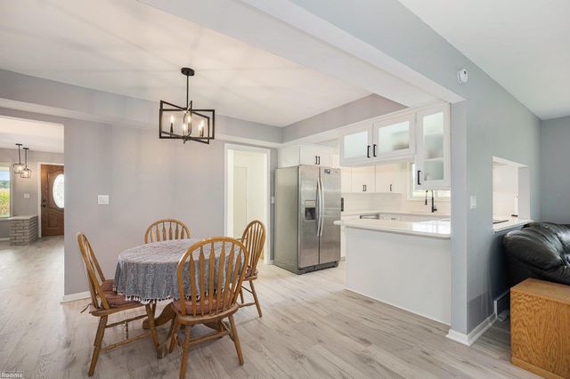 28585 Pratt Road, Richmond Twp, MI 48062