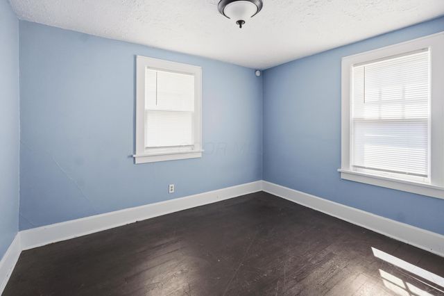 2221 9th Street NW, Canton, OH 44708