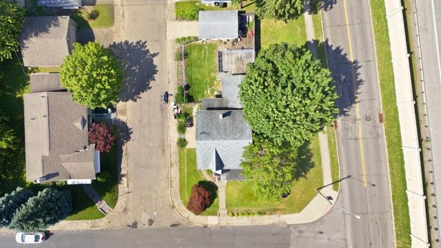 2221 9th Street NW, Canton, OH 44708