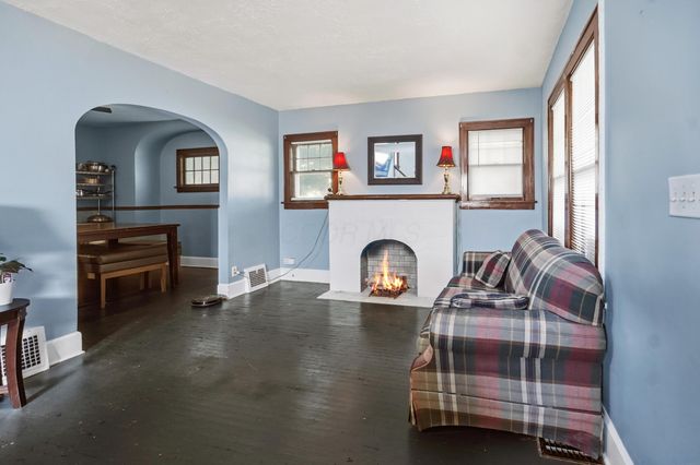 2221 9th Street NW, Canton, OH 44708