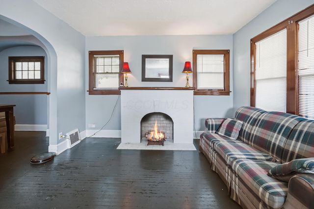 2221 9th Street NW, Canton, OH 44708