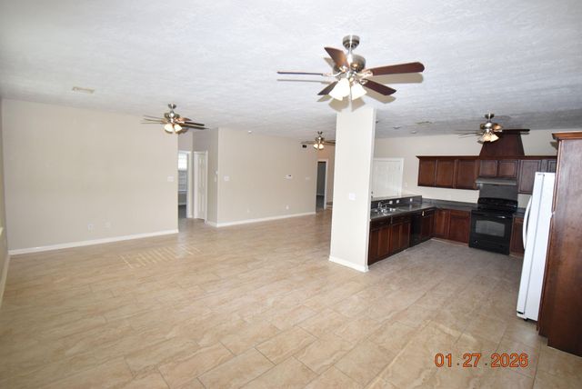 3108 Avenue D, Dickinson, TX 77539