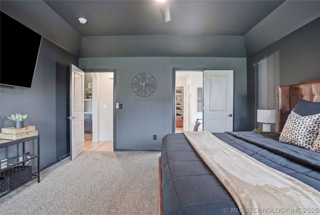 5917 E 126th Place S, Bixby, OK 74008