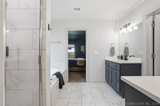 5917 E 126th Place S, Bixby, OK 74008