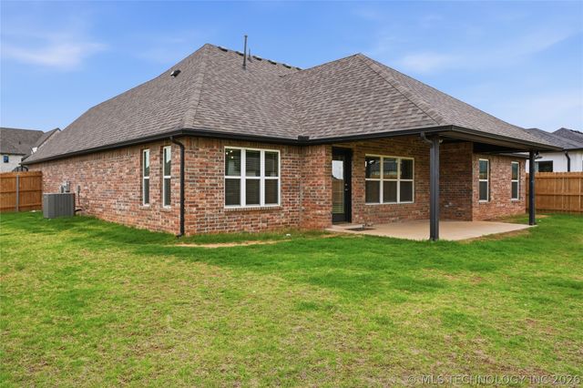 5917 E 126th Place S, Bixby, OK 74008