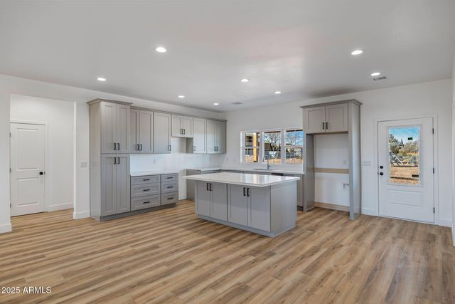 855 W 10th -- S, St Johns, AZ 85936