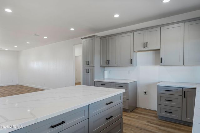 855 W 10th -- S, St Johns, AZ 85936