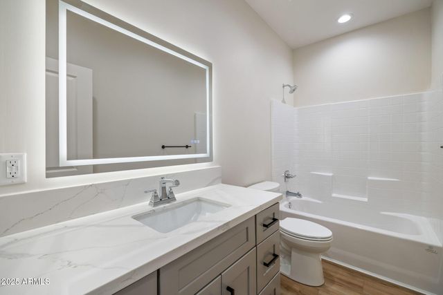 855 W 10th -- S, St Johns, AZ 85936