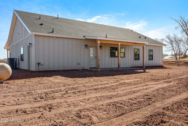 855 W 10th -- S, St Johns, AZ 85936