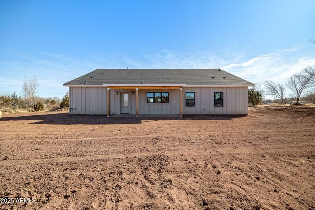 855 W 10th -- S, St Johns, AZ 85936