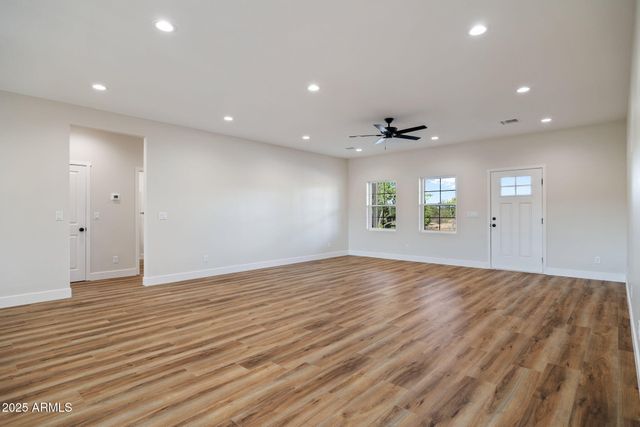 855 W 10th -- S, St Johns, AZ 85936