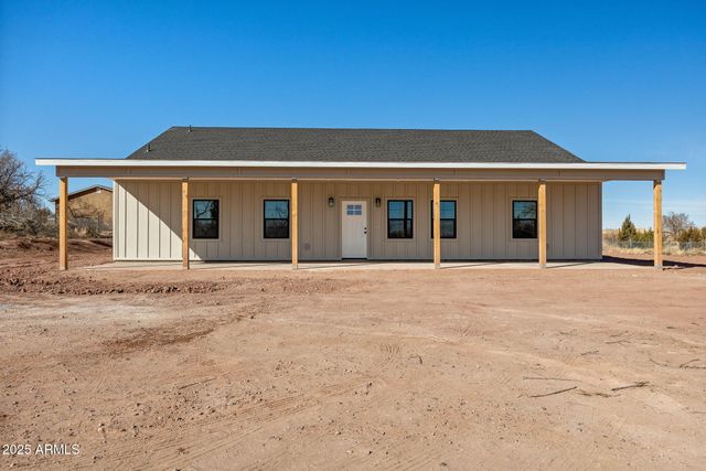 855 W 10th -- S, St Johns, AZ 85936