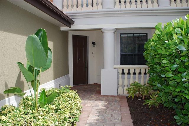 1311 Corso Palermo CT # 2, Naples, FL 34105