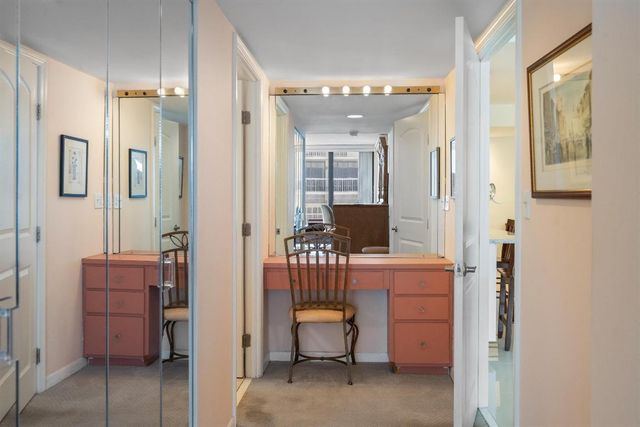 3250 S Ocean Boulevard 401s, Palm Beach, FL 33480