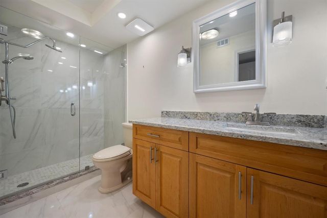 3250 S Ocean Boulevard 401s, Palm Beach, FL 33480