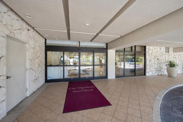 3250 S Ocean Boulevard 401s, Palm Beach, FL 33480