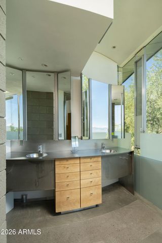 6030 E HUMMINGBIRD Lane, Paradise Valley, AZ 85253