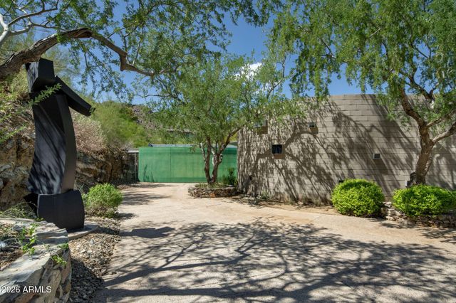 6030 E HUMMINGBIRD Lane, Paradise Valley, AZ 85253