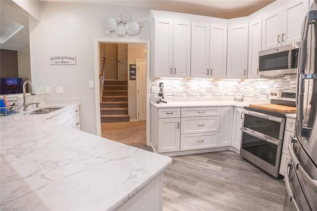 1660 Chestwood DR, Virginia Beach, VA 23453
