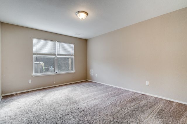 424 Heritage Drive, Crowley, TX 76036