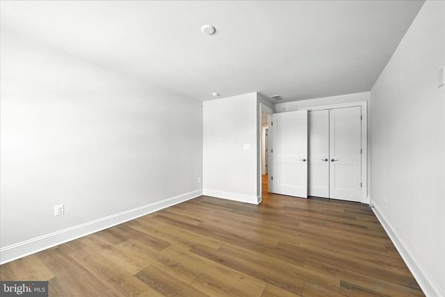 112 VILLABROOK WAY, Baltimore, MD 21212