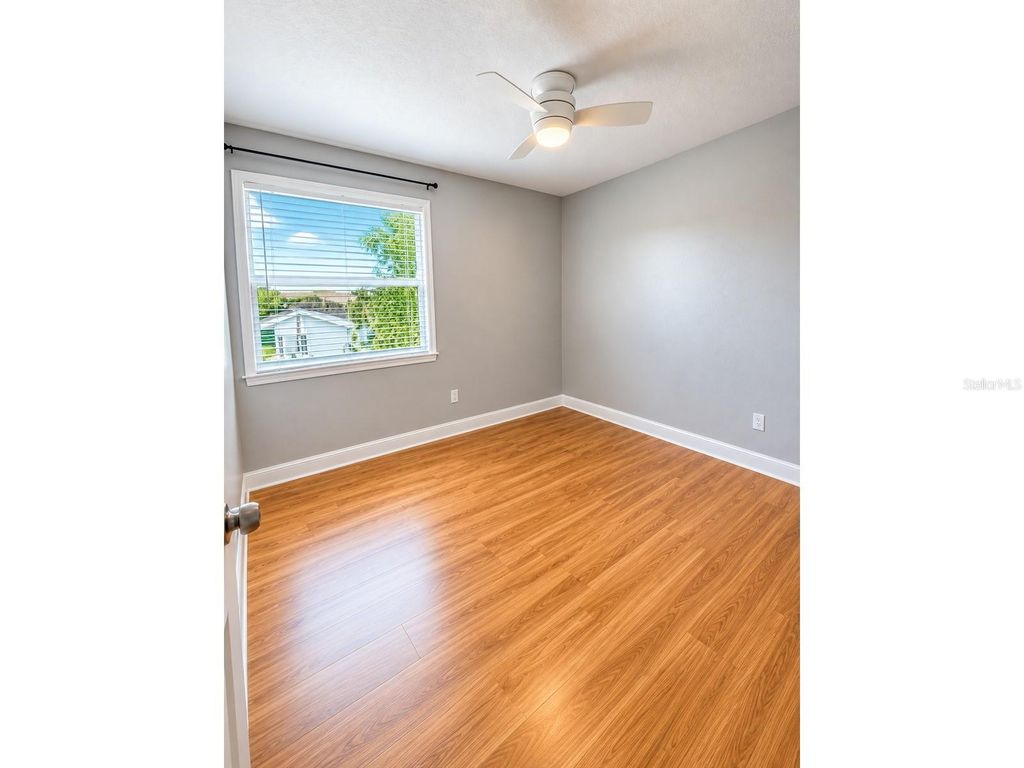 Image 14 of property listing at 5124 SPRINGWOOD DRIVE, Tampa, FL 33624