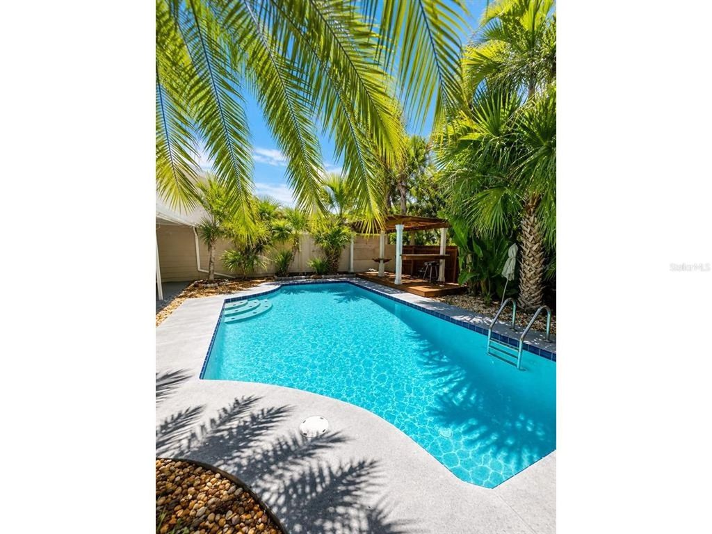 Image 21 of property listing at 5124 SPRINGWOOD DRIVE, Tampa, FL 33624