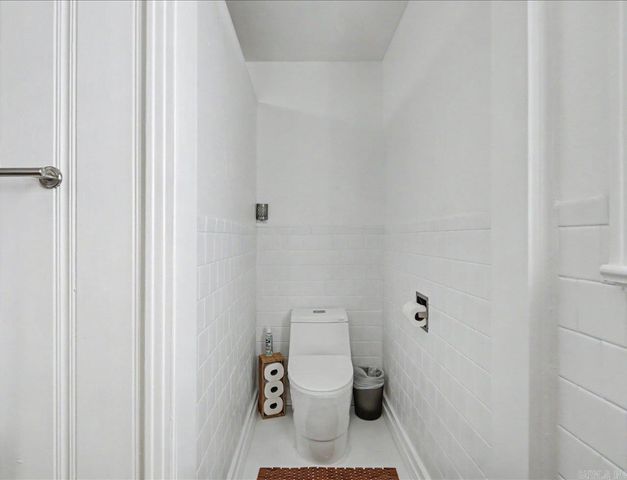 305 Vineyard Street, Hot Springs National Park, AR 71913